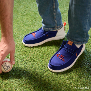 250321_NAM-HDxMLB_ALTPDP_ASTROS_900x900_fd253085-801c-4711-b2a0-dcef5b89d4a8