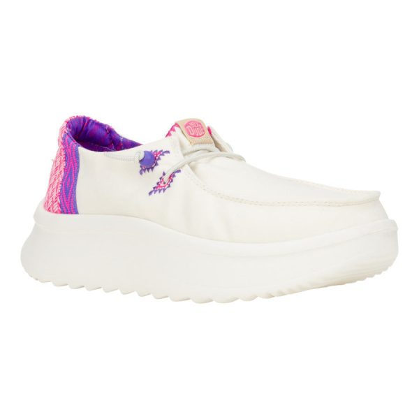 41946-102_WENDYPEAKCHAMBRAYWOVEN_WHITEPINK_RIGHT_3QTR_conversion1 41946-102_WENDYPEAKCHAMBRAYWOVEN_WHITEPINK_RIGHT_3QTR_conversion1