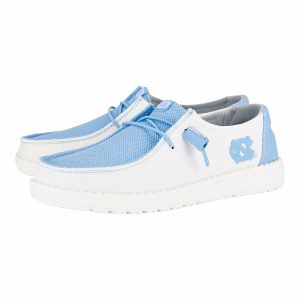 42767-16S_WENDY_COLLEGIATE_UNIVERSITY_OF_NORTH_CAROLINA_LEFT_PAIR