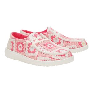 43109-6GT_WENDYCOTTAGECROCHET_CORALBALLERINAPINK_PAIR_conversion1