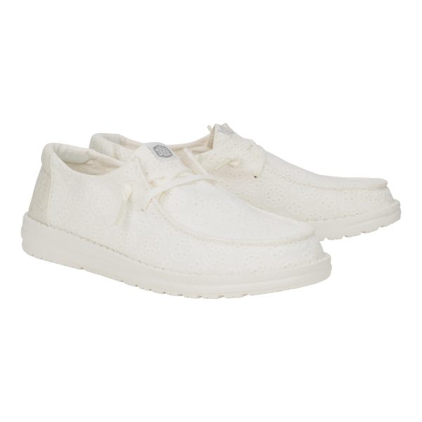 43128-100_WENDYEYELET_WHITE_PAIR