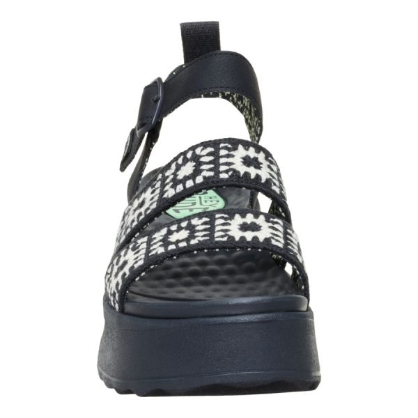 43200-066_DELRAYBUCKLECOTTAGECROCHET_BLACKWHITE_FRONT_conversion1