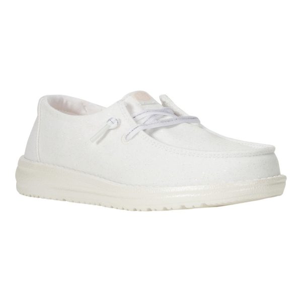 43241-100_WENDYYSTARDUST_WHITE_RIGHT_3QTR_conversion1