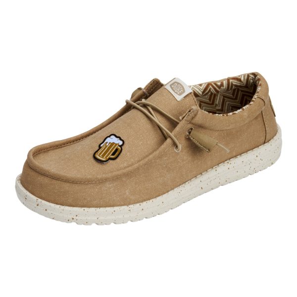 43427-255_BROWN_BEERMUGPATCH_ONSHOE 43427-255_BROWN_BEERMUGPATCH_ONSHOE