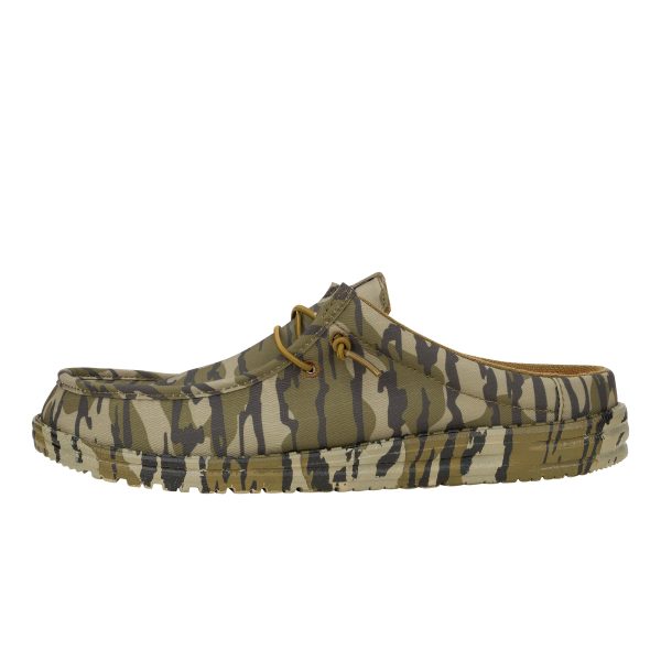 43433-3ZB_MOSSY_OAK_WALLY_SLIP_OLIVE_TREE_CAMO_LEFT_SIDE-1 43433-3ZB_MOSSY_OAK_WALLY_SLIP_OLIVE_TREE_CAMO_LEFT_SIDE-1