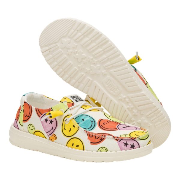 43597-1MI_WENDYSMILEY_CREAMMULTI_PAIR_BOTTOM