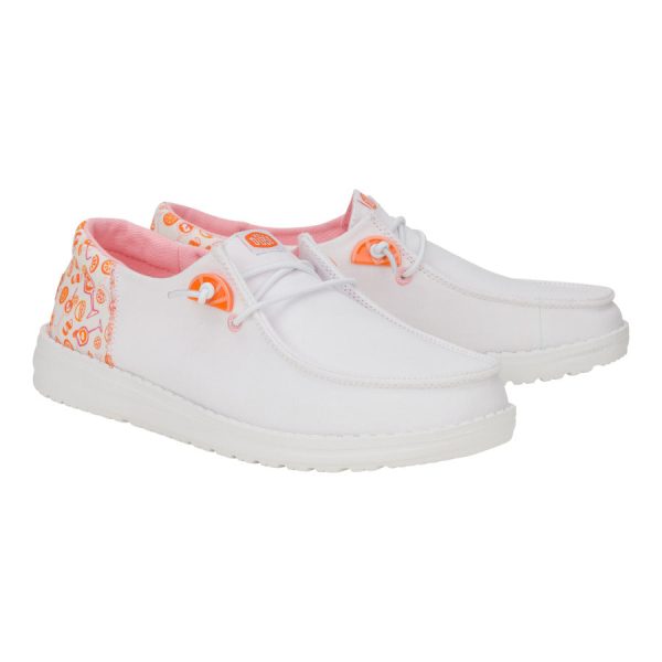 44440-102_WENDYFUNKCOCKTAILS_WHITE_PINK_PAIR_conversion1