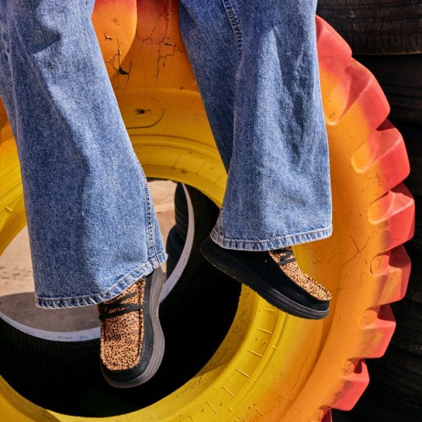 FH24_HEYDUDE_41865-001_COMF_17_1 FH24_HEYDUDE_41865-001_COMF_17_1