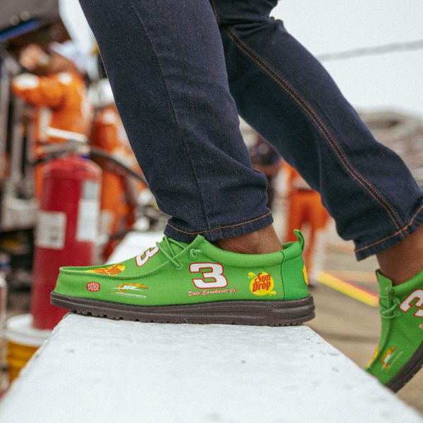 FH24_Heydude_Collab_NASCAR_Site_AltPDP_DaleJR