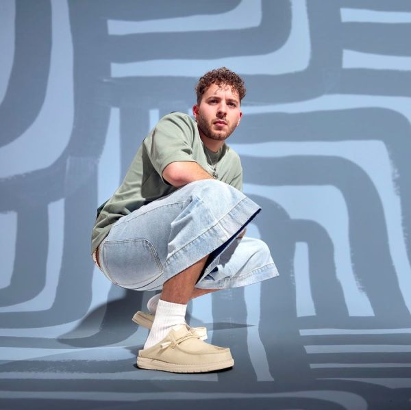 SS25_HEYDUDE_WALLY_SLIP_41293-1UG_065_COLOR SS25_HEYDUDE_WALLY_SLIP_41293-1UG_065_COLOR