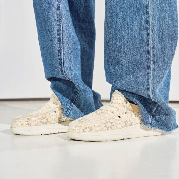 SS25_HeyDude_Wendy_Comf_Crochet_43728-2UG_183 SS25_HeyDude_Wendy_Comf_Crochet_43728-2UG_183